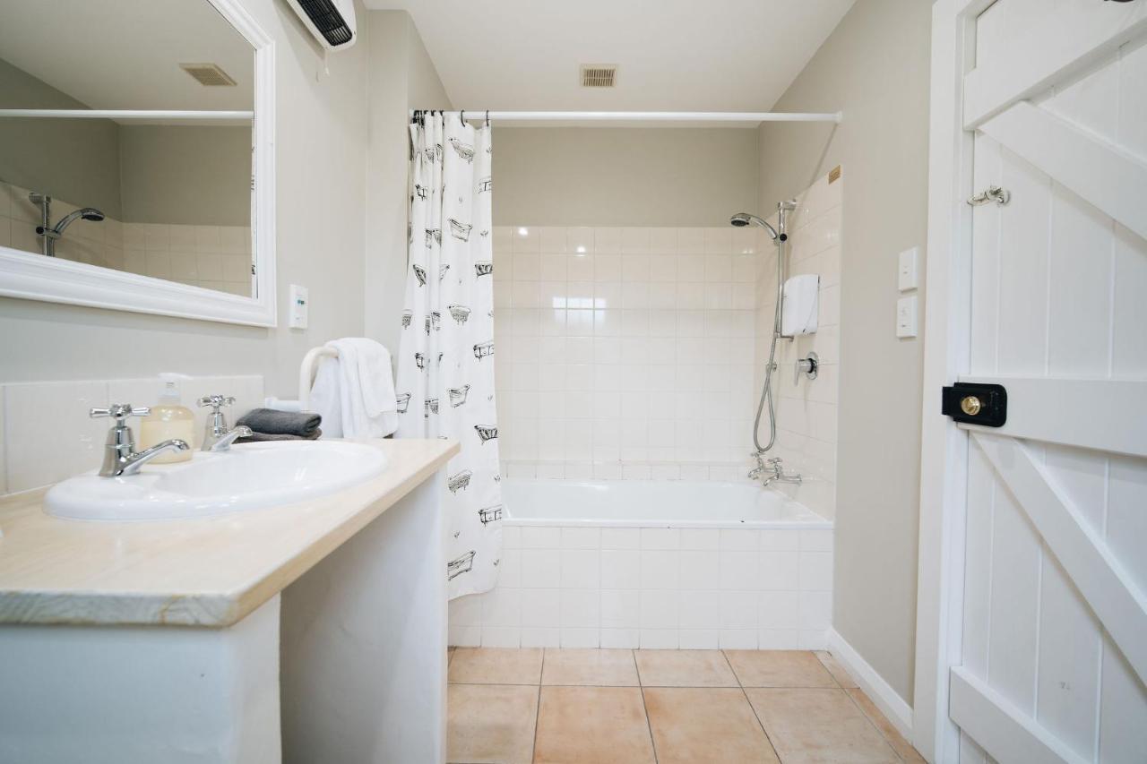 Brackenridge Country Retreat & Spa Martinborough Ngoại thất bức ảnh