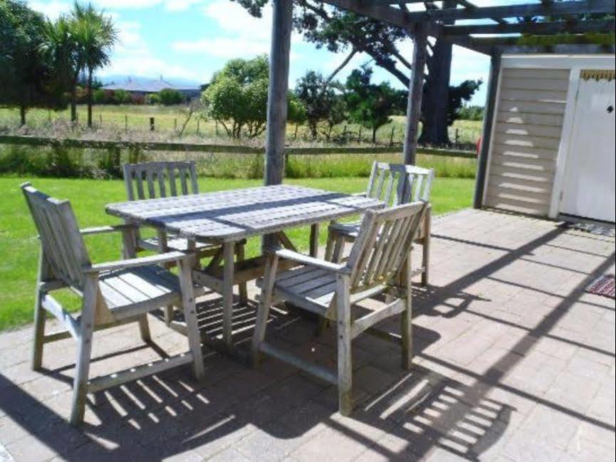 Brackenridge Country Retreat & Spa Martinborough Ngoại thất bức ảnh